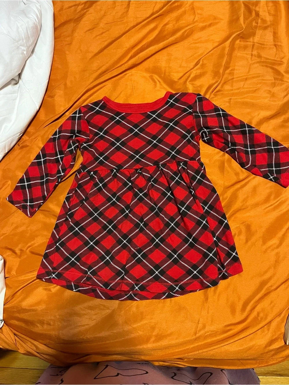 H R cute red